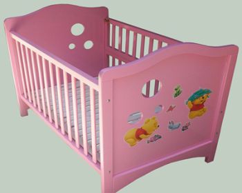 Giường cũi trẻ em mầu hồng